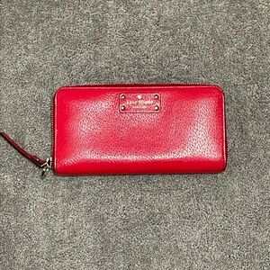 EC Kate Spade Red Full Zip Wallet